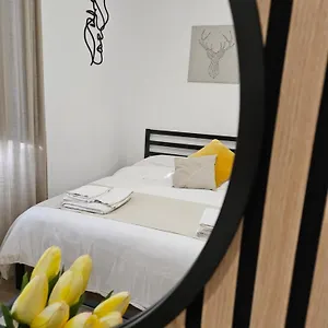 https://bb-green-vicino-a-stazione-e-centro-citta.catania-hotels.net